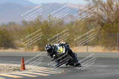 media/Apr-17-2022-CVMA (Sun) [[f474cfa795]]/Race 14 500 Supersport-350 Supersport (Holeshot)/